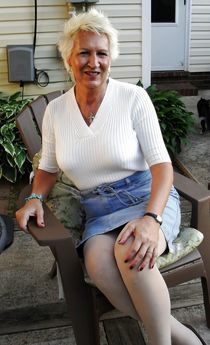 Beautiful Latina Abby Lee